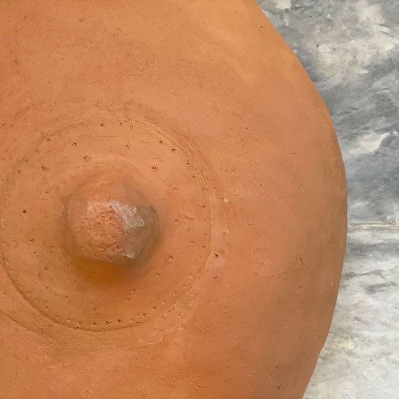 Floor Breast