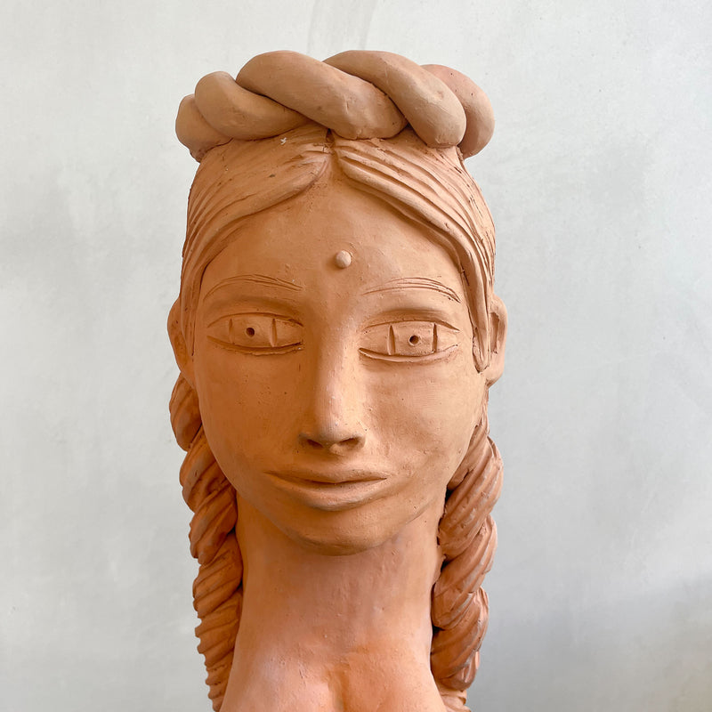 Teresita Long Neck