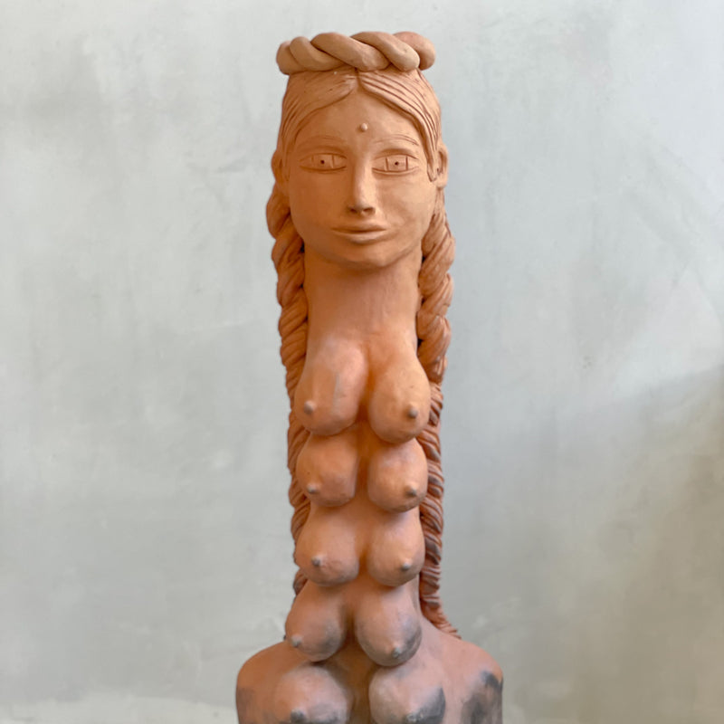 Teresita Long Neck